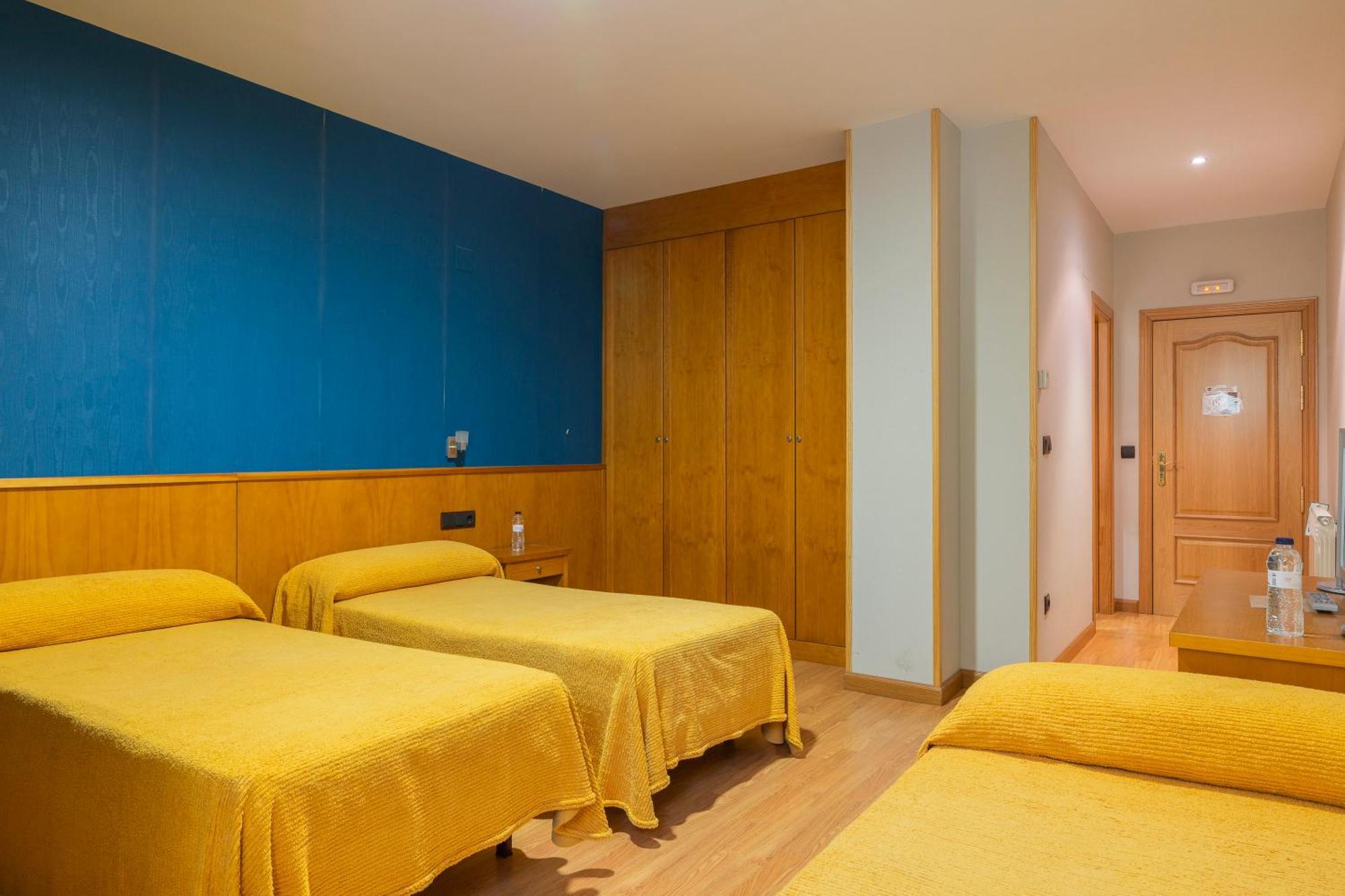 Hostal Los Valles Bielsa Εξωτερικό φωτογραφία